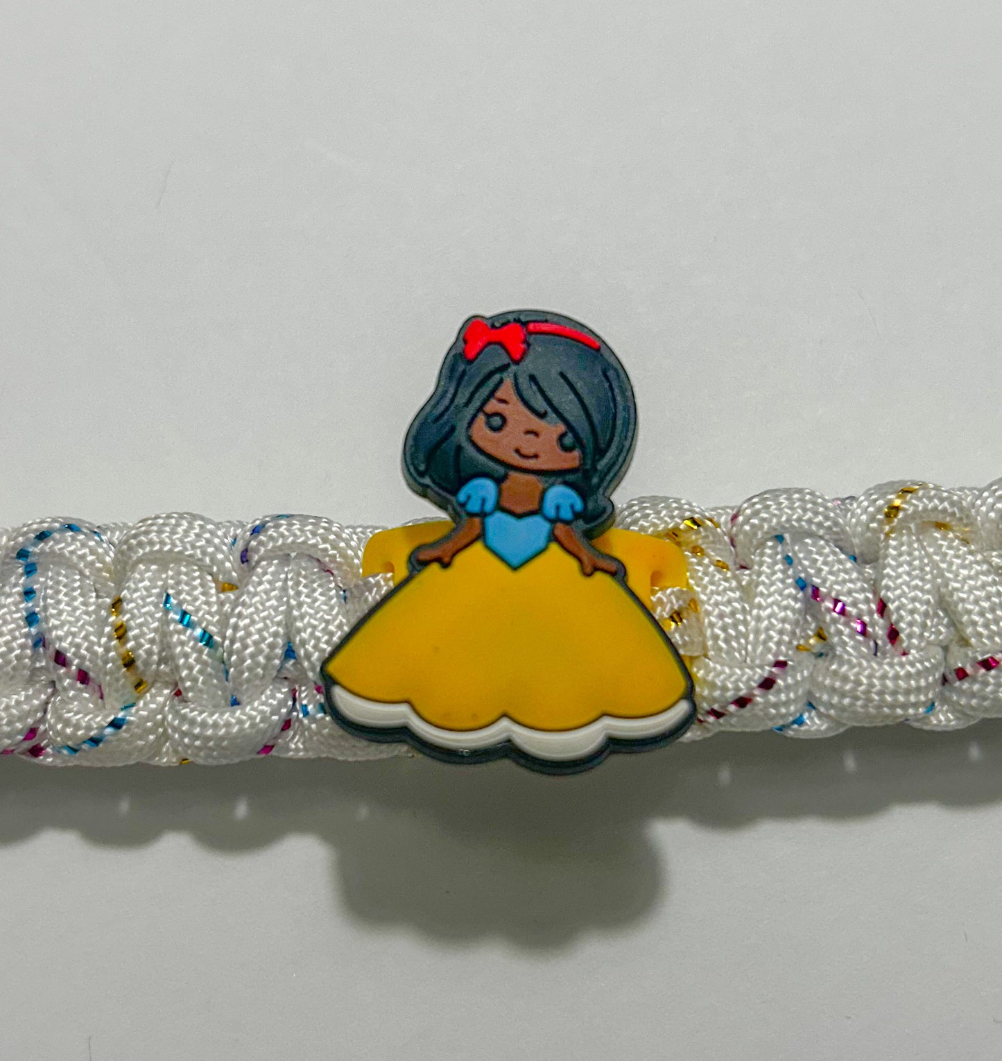 Paracord Bracelet-Princess of Hearts