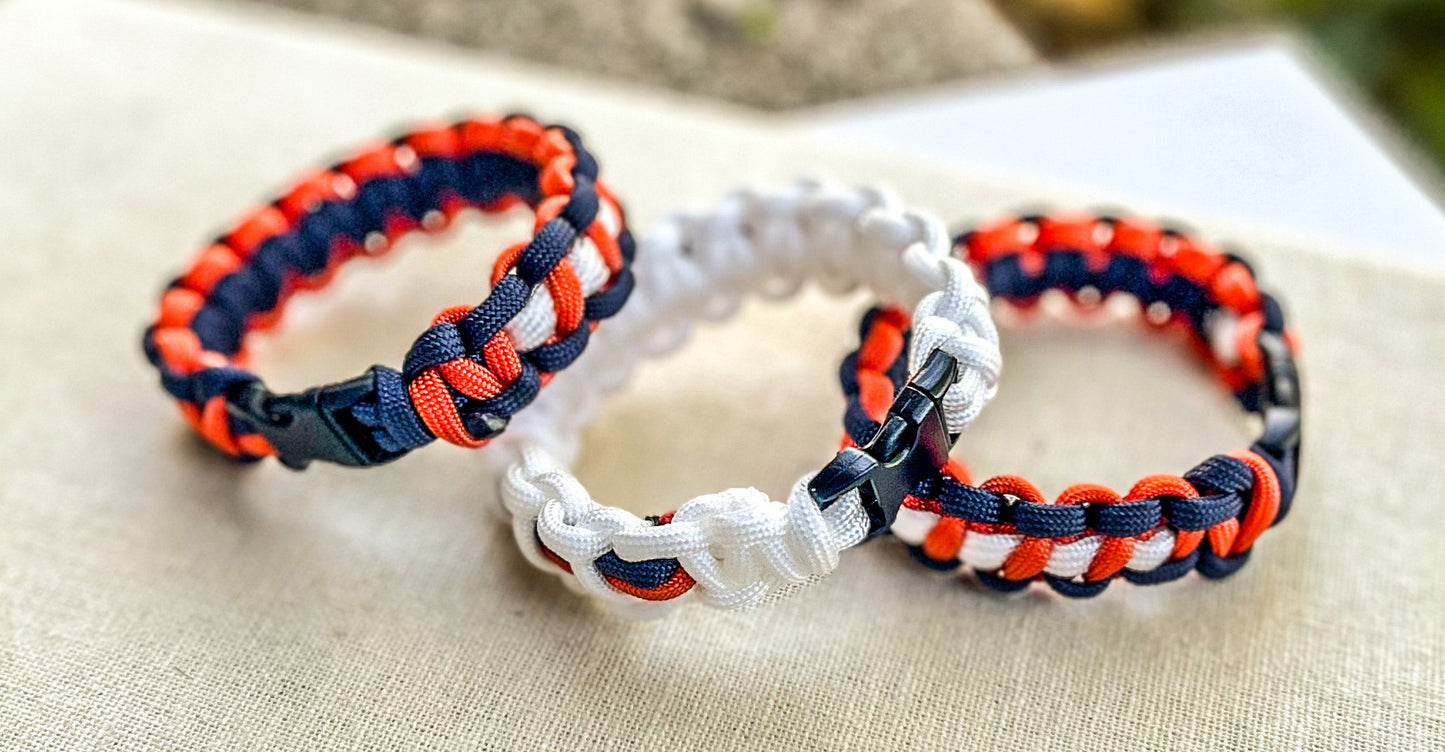 Paracord Bracelet- inspired Bears Fans