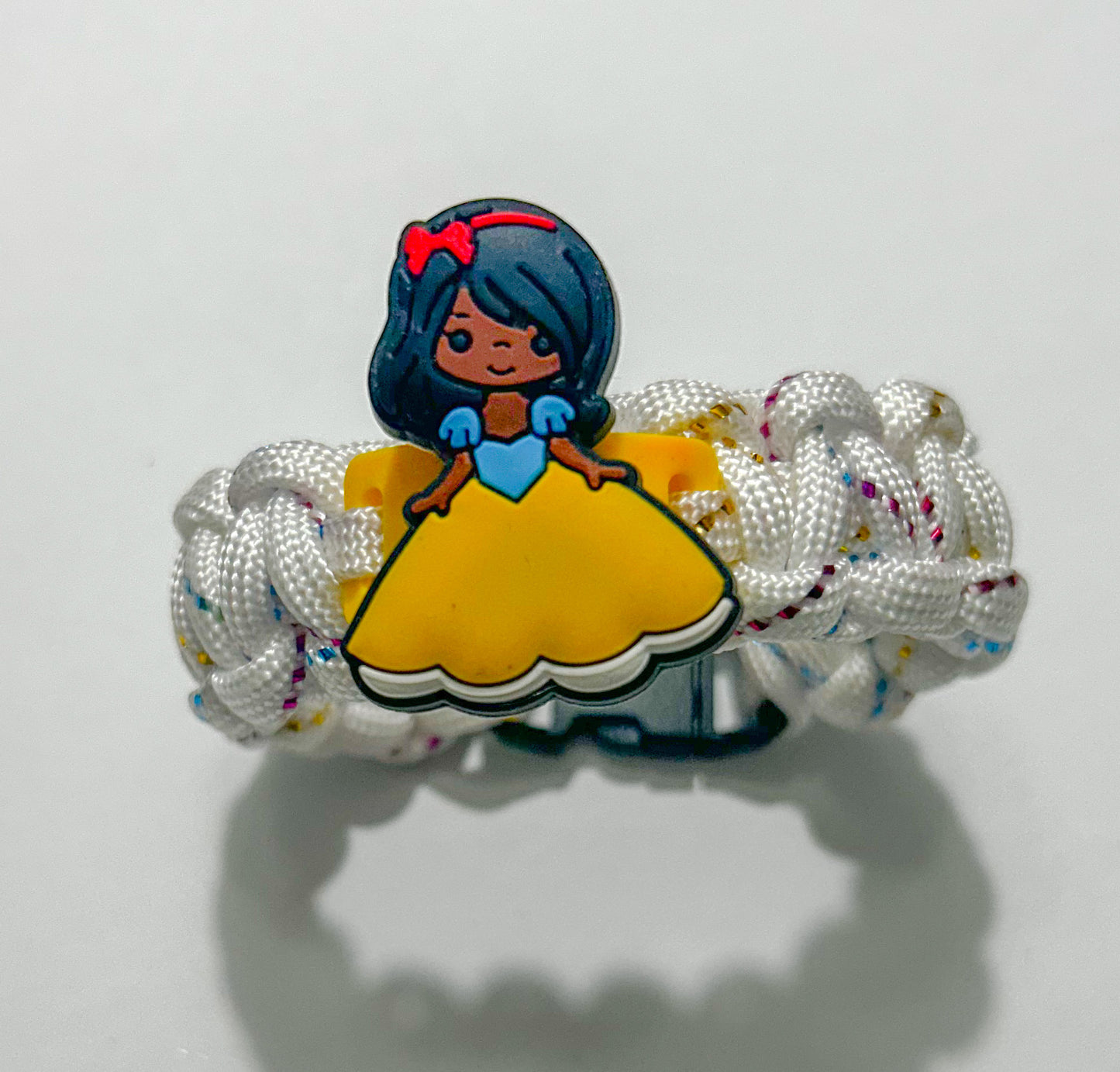 Paracord Bracelet-Princess of Hearts