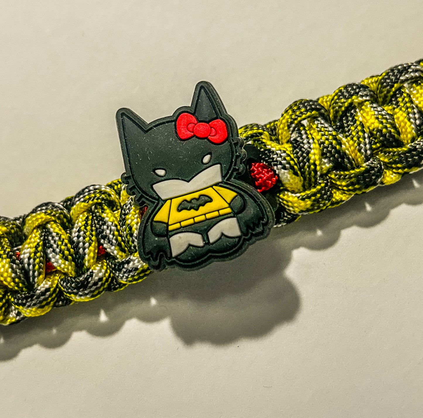 Paracord Bracelet/Batgirl