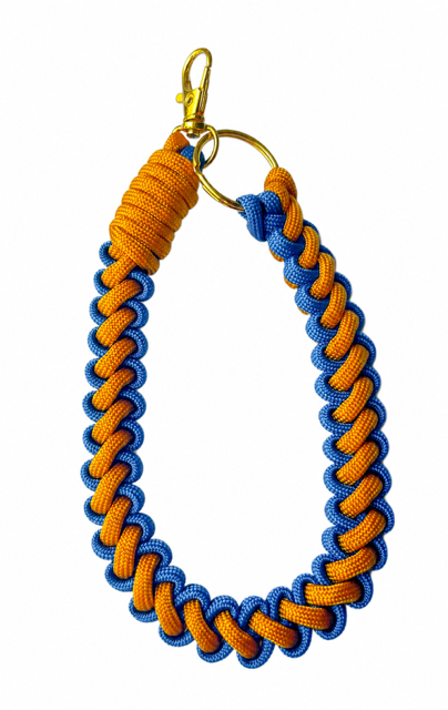 Wristlet keychain